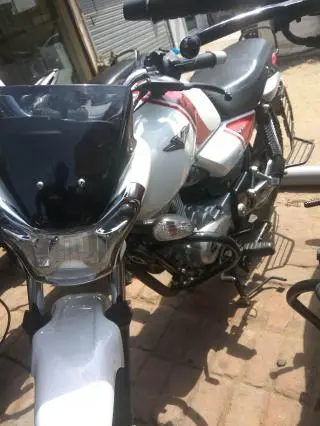 Bajaj V15 150cc 2015