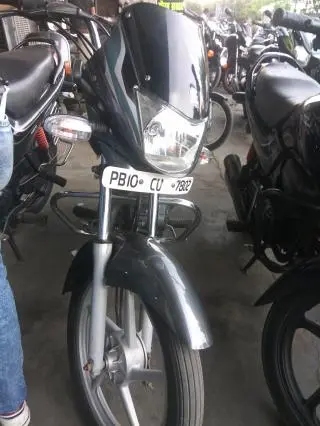 Bajaj Platina 100cc 2010