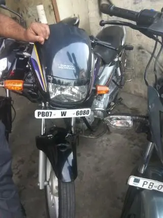 Hero Super Splendor 125cc 2009