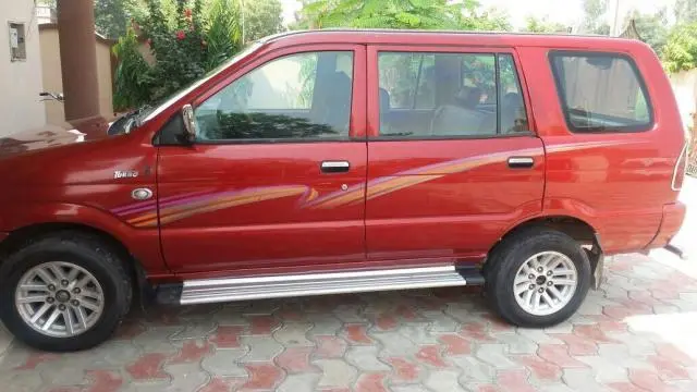 Chevrolet Tavera LS 2004