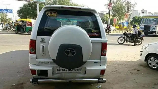 Tata Safari 4X2 EX 2011