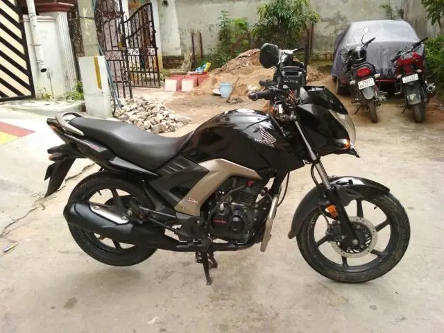 Honda CB Unicorn 160 2015