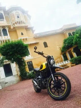 Ducati Scrambler Classic 2015