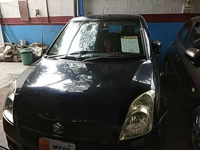 Maruti Suzuki Swift VXI 1.3 ABS 2006