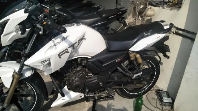 TVS Apache RTR 180cc 2015