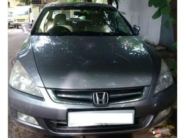 Honda Accord 2.3 VTI L MT 2003