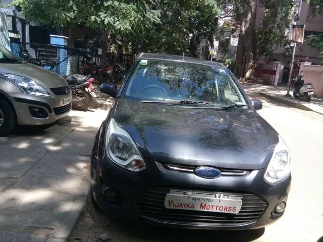 Ford Figo ZXI DURATORQ 1.4 2013