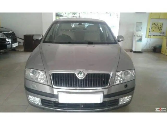 Skoda Laura LK 1.9 PD AT 2007