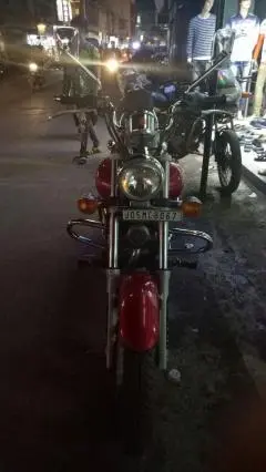 Bajaj Avenger 220cc 2015