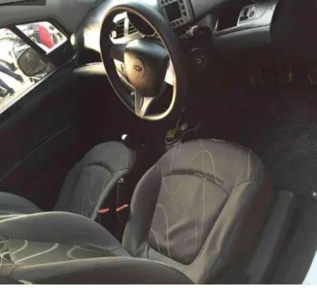 Chevrolet Beat LT Petrol 2011