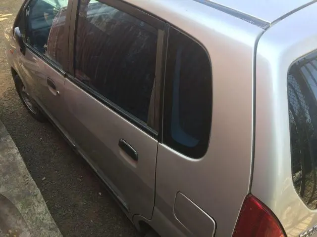 Maruti Suzuki Zen Estilo LXi 2010