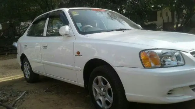 Hyundai Accent CNG 2010