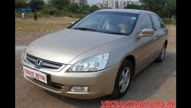 Honda Accord 2.4 VTI L MT 2004