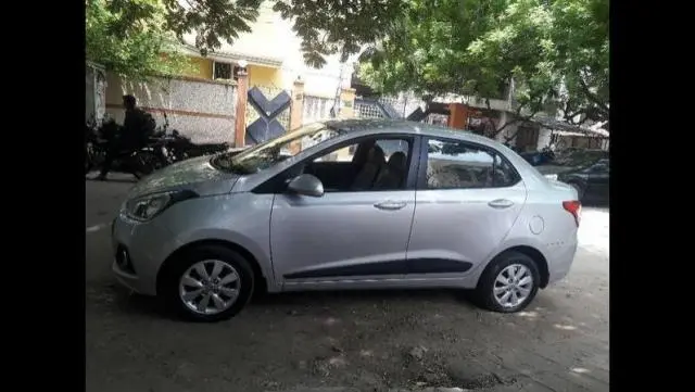 Hyundai Xcent SX 1.1 CRDi (O) 2014