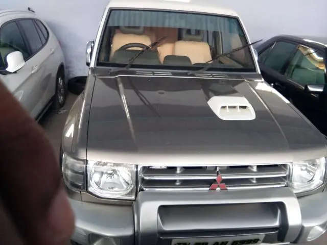 Mitsubishi Pajero SFX 2.8 2008