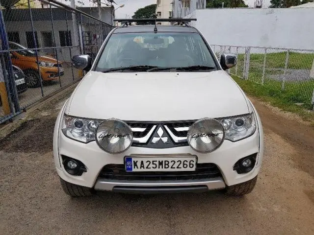 Mitsubishi Pajero Sport 2.5 AT 2016