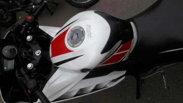 Yamaha YZF-R15 150cc 2012