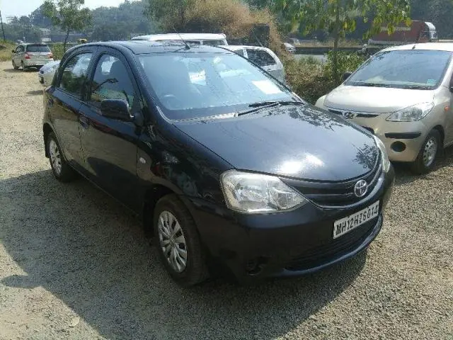 Toyota Etios Liva G 2012