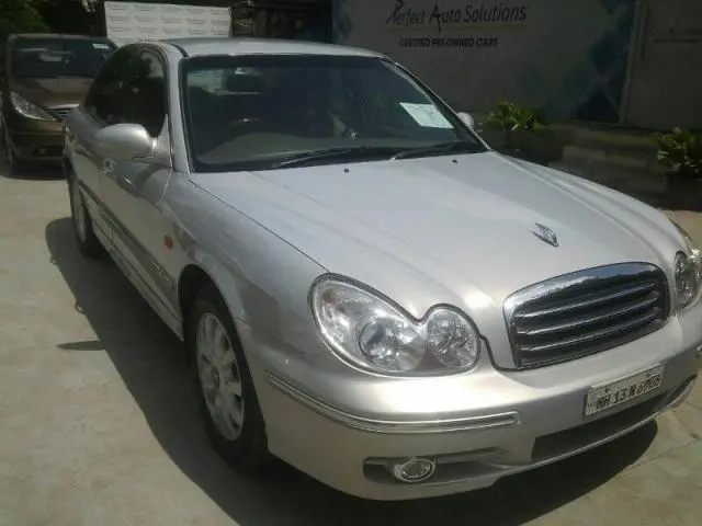 Hyundai Sonata GOLD 2003