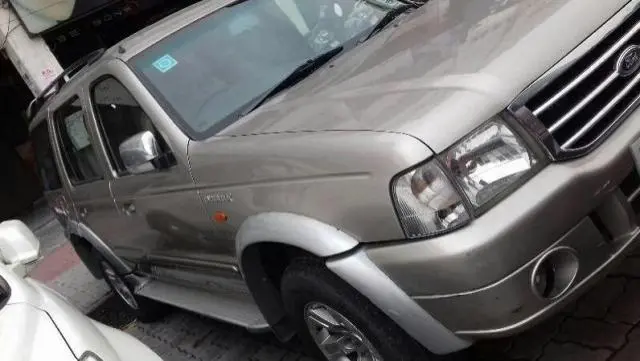 Ford Endeavour XLT 4X2 2006