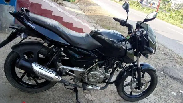 Bajaj Pulsar 150cc 2013