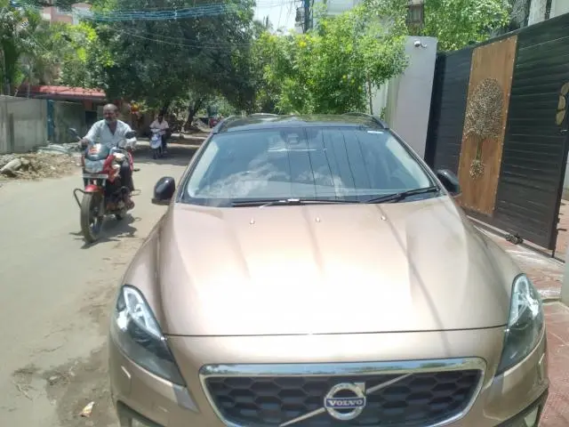 Volvo V40 Cross Country D3 Inscription 2016