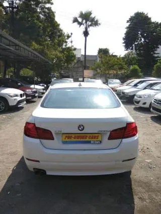 BMW 5 Series 520D LUXURY LINE 2011