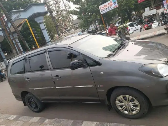 Toyota Innova 2.5 G4 8 STR 2010