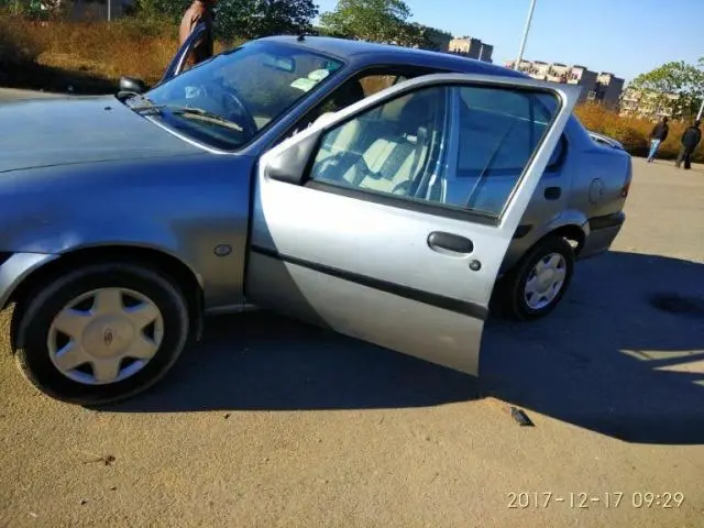 Ford Ikon 1.3 CLXI 2004