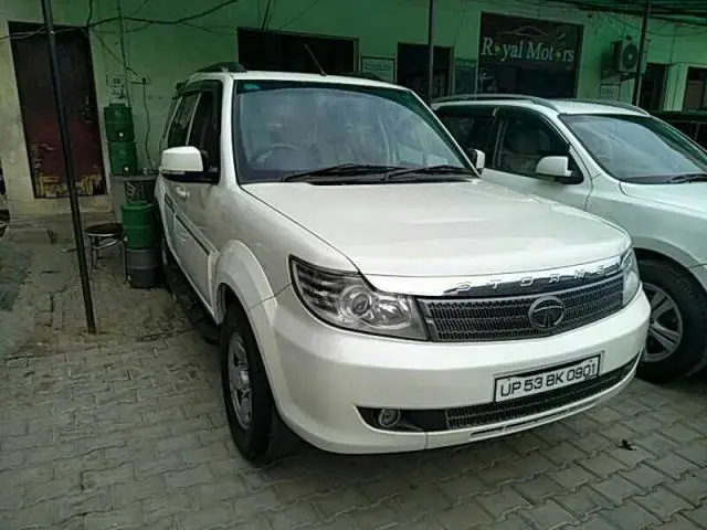 Tata Safari Storme 2.2 EX 4X2 2013