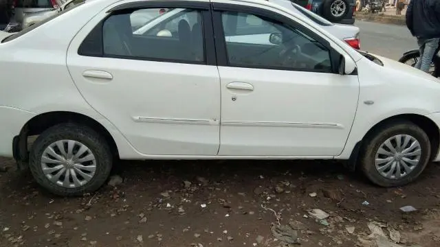 Toyota Etios GD 2012