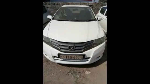 Honda City 1.5 V MT 2011