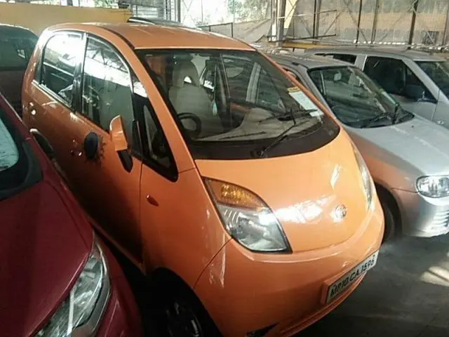 Tata Nano LX 2012