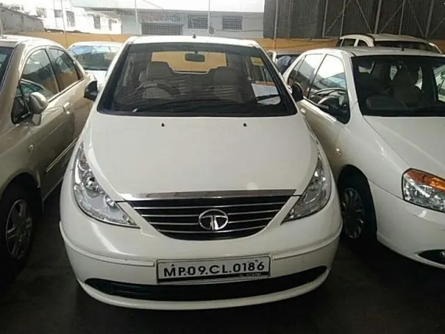 Tata Indica Vista LS Quadrajet 2011