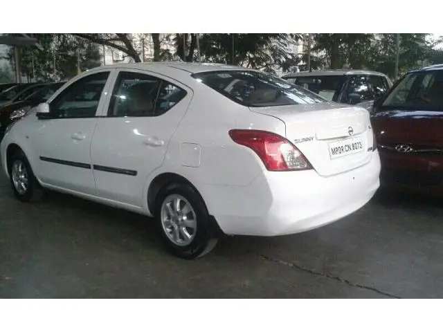 Nissan Sunny XL PETROL 2013