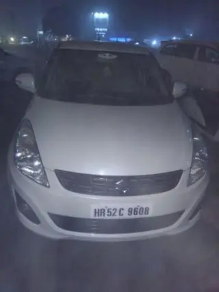 Maruti Suzuki Swift DZire VDi 2015