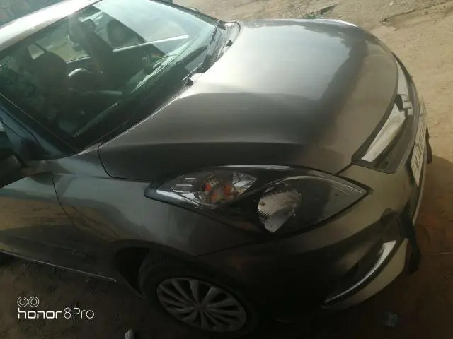 Maruti Suzuki Swift DZire VDi 2015