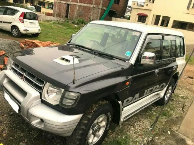 Mitsubishi Pajero GLX 2.8 CRZ 2010