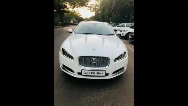 Jaguar XF 2.2 Diesel Luxury 2013