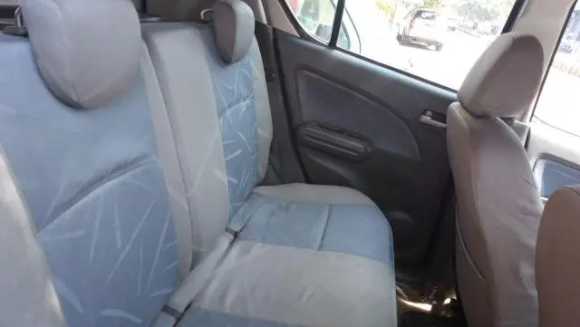 Maruti Suzuki Ritz VDi 2011