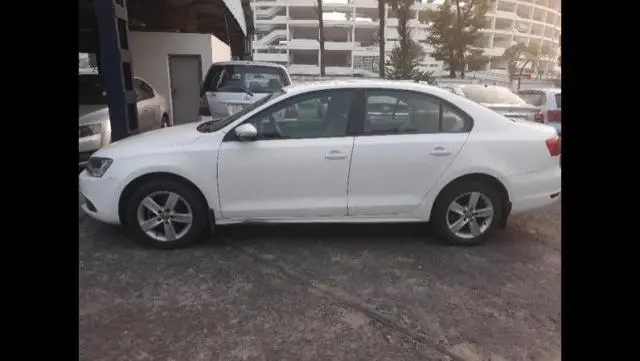 Volkswagen Jetta Comfortline 1.9 TDI 2011