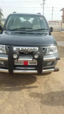 Tata Safari 4x2 LX DICOR 2011