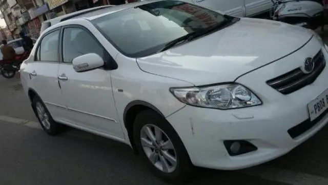 Toyota Corolla Altis 1.8 VL AT 2009
