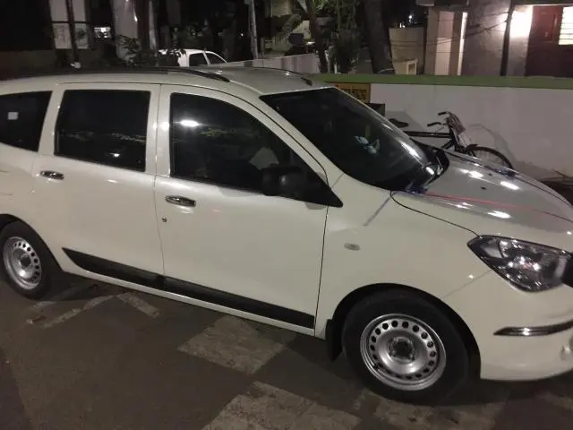 Renault Lodgy 85 PS RxE 8 STR 2016