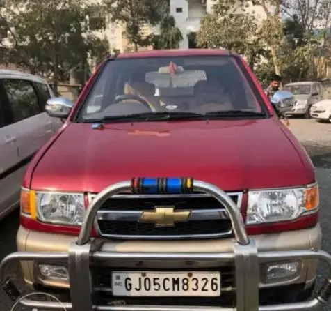 Chevrolet Tavera Neo 3-10 STR BS-III 2010