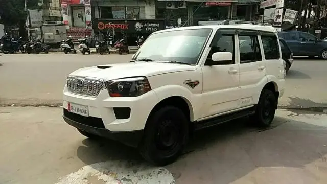 Mahindra Scorpio S6 Plus 2014