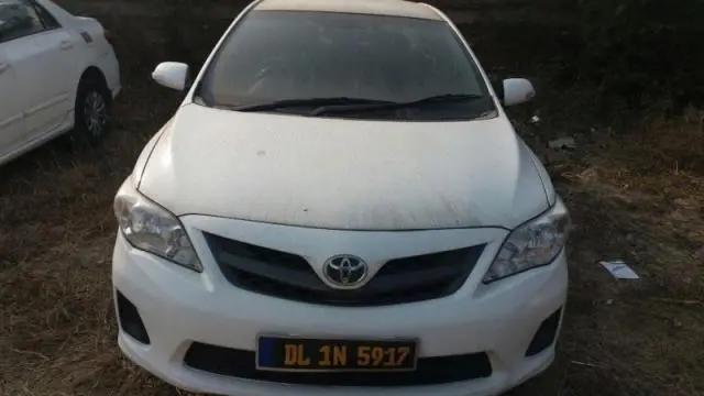 Toyota Corolla Altis D-4D J 2013