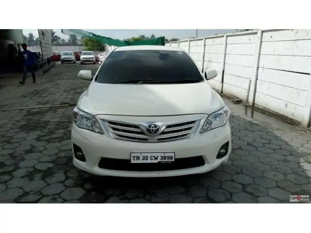 Toyota Corolla Altis 1.8 VL 2011