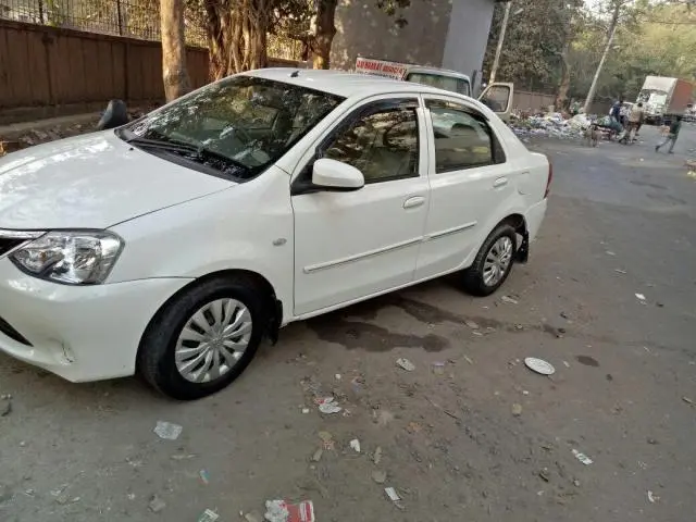 Toyota Etios Cross 1.4 VD 2015