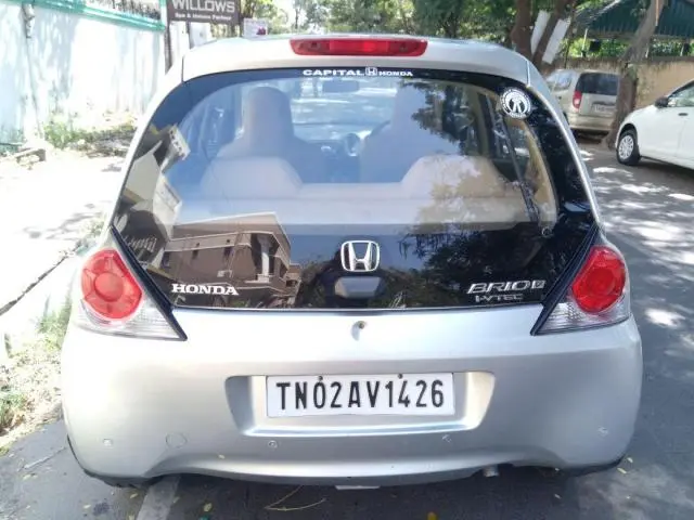 Honda Brio V MT 2012